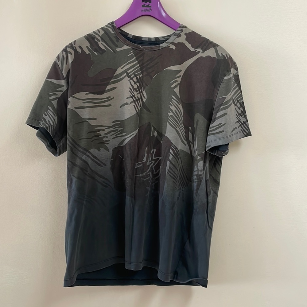 100% cotton oversized shirt.